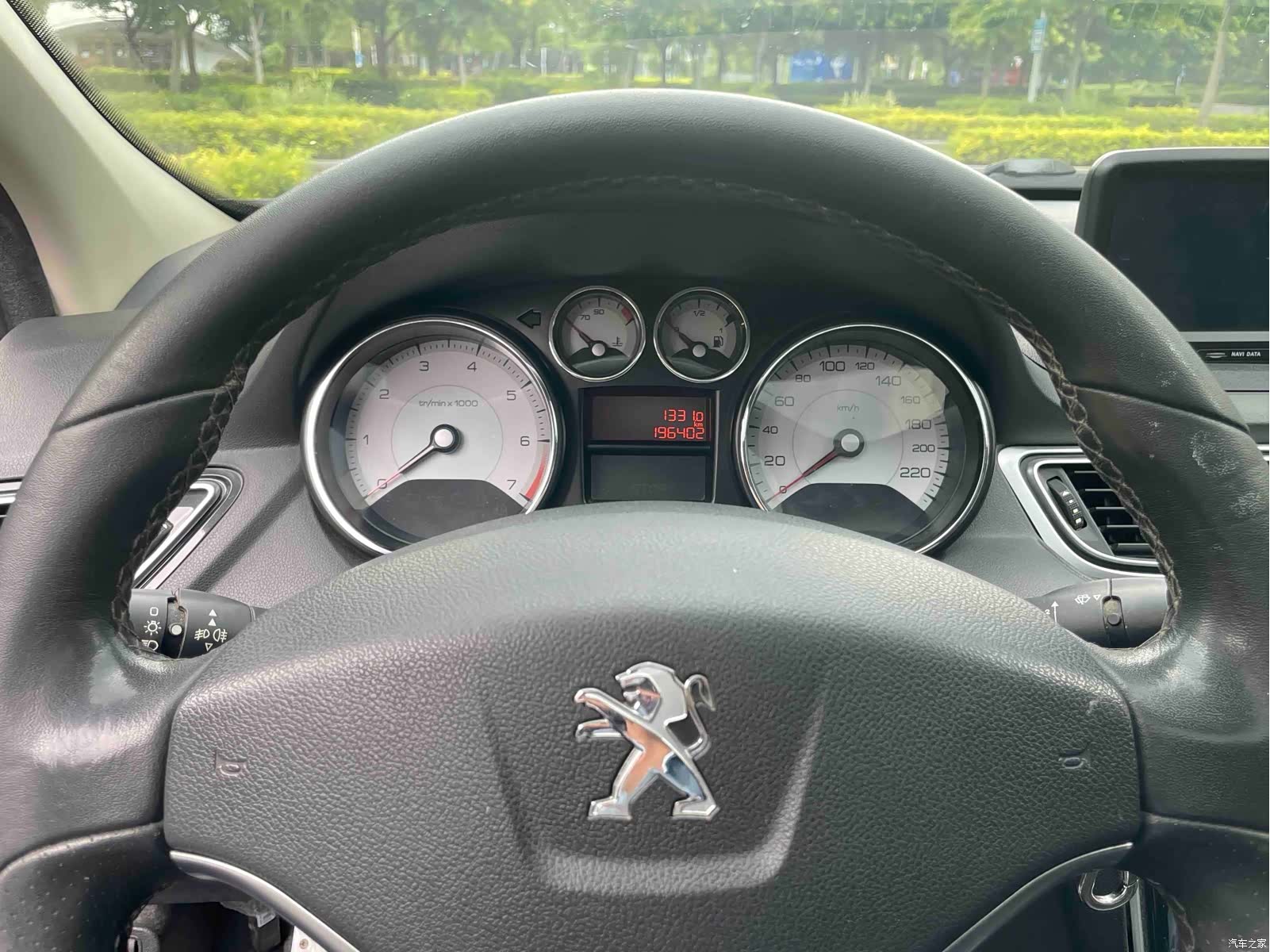Peugeot 308, 2015 13