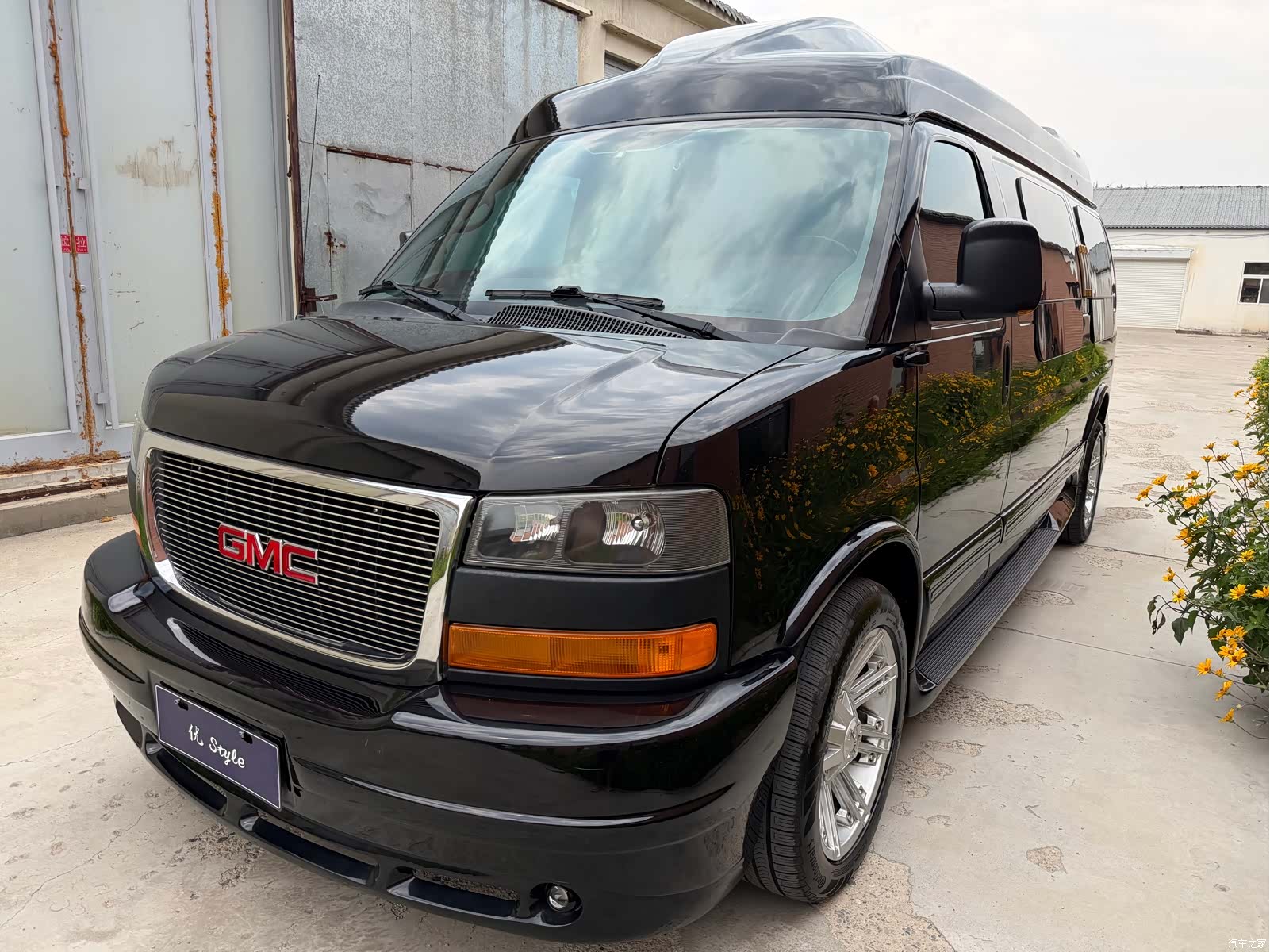 GMC SAVANA, 2010 2