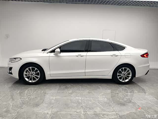 Ford Mondeo, 2020 15