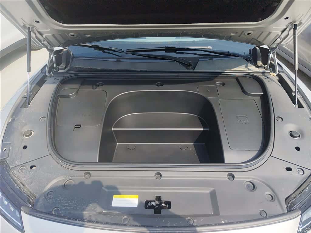 DongFeng eπ007, 2025 20
