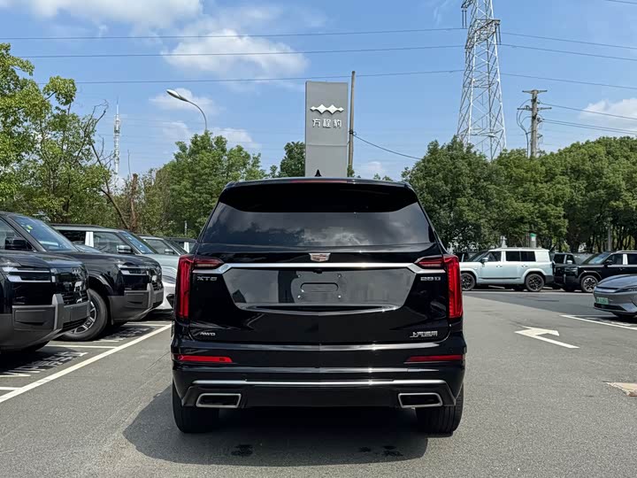 Cadillac XT6 2022 2.0T liu seats AWD Люкс
