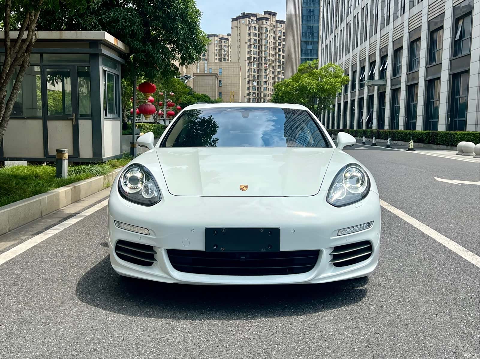 Porsche Panamera, 2015 1