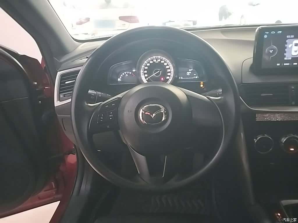 Mazda CX-4, 2017 11