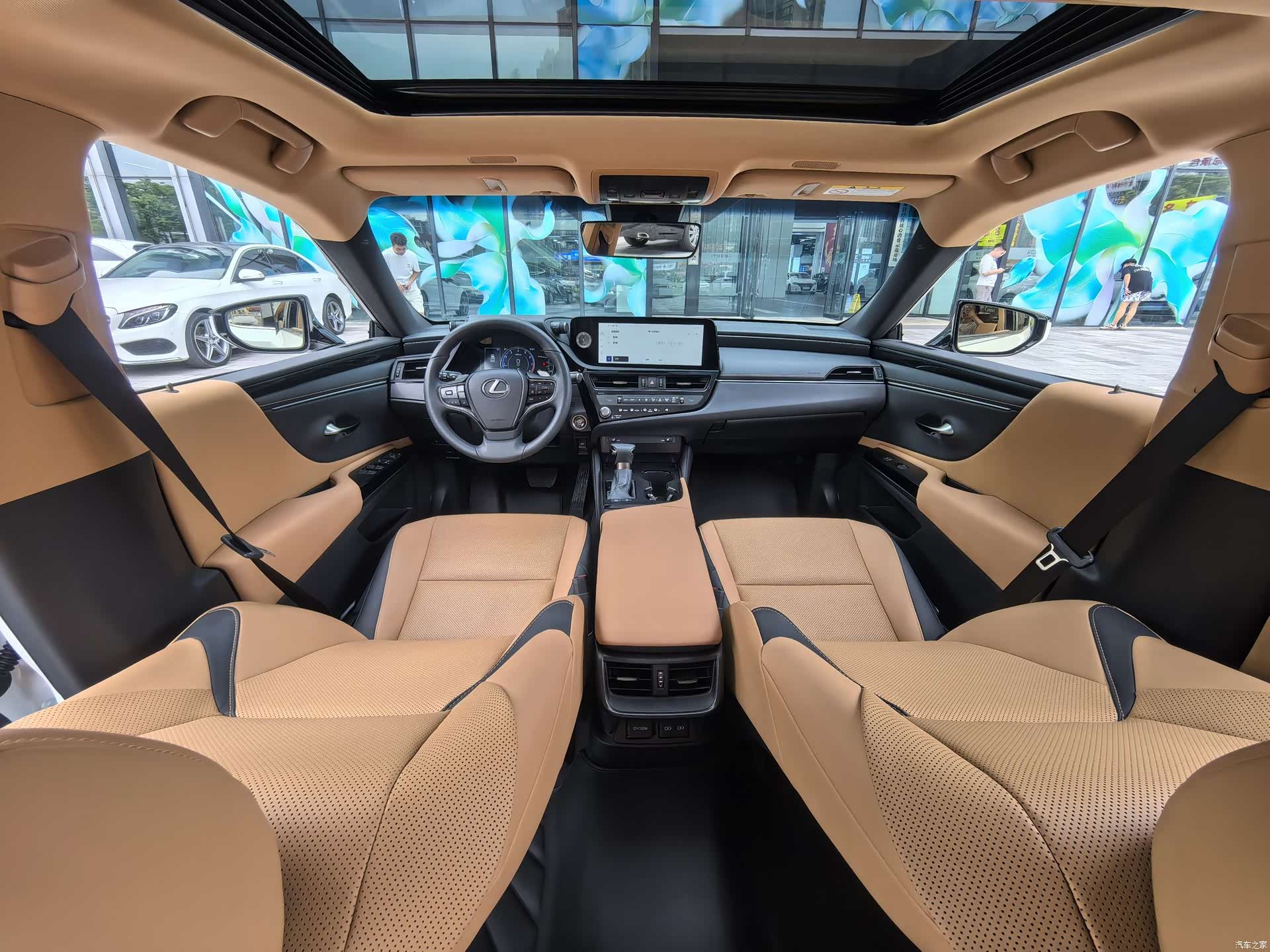 Lexus ES, 2023 17