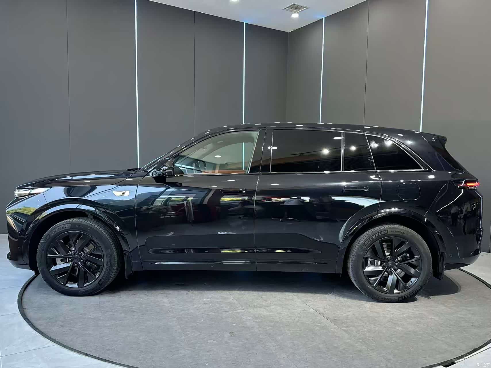 Li Auto L7, 2024 все фото