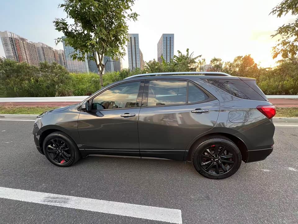 Chevrolet Explorer