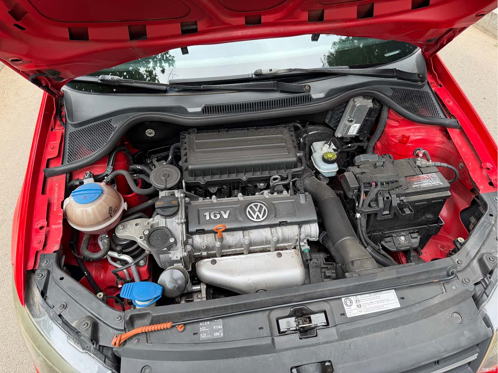 Volkswagen Polo, 2014 10
