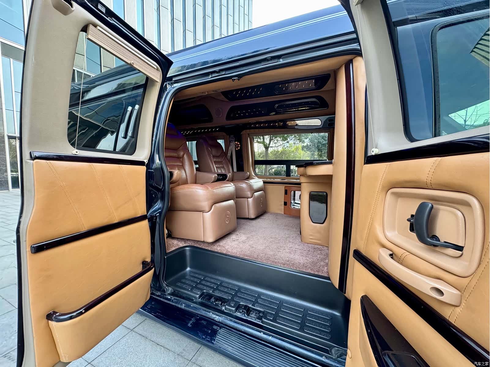 GMC G660L, 2015 10