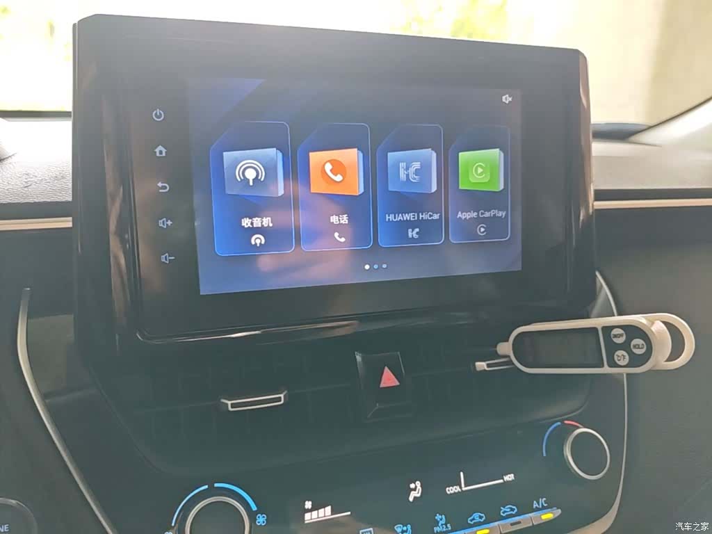 Toyota Frontlander, 2022 13