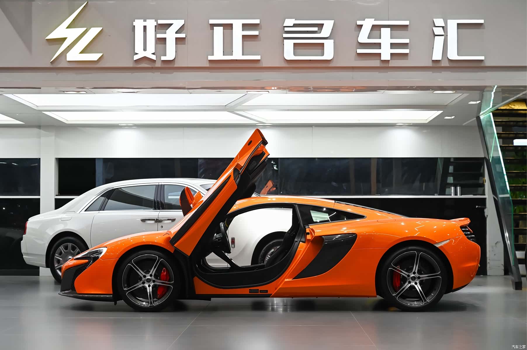 McLaren 650S, 2017 все фото