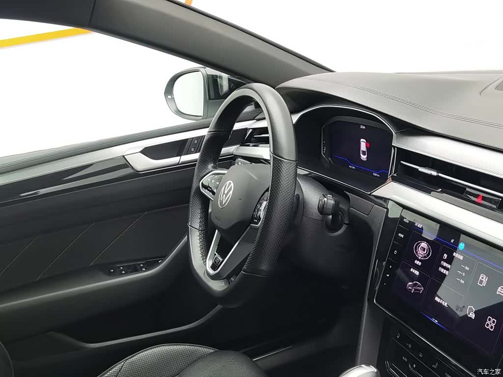 Volkswagen CC, 2023 22