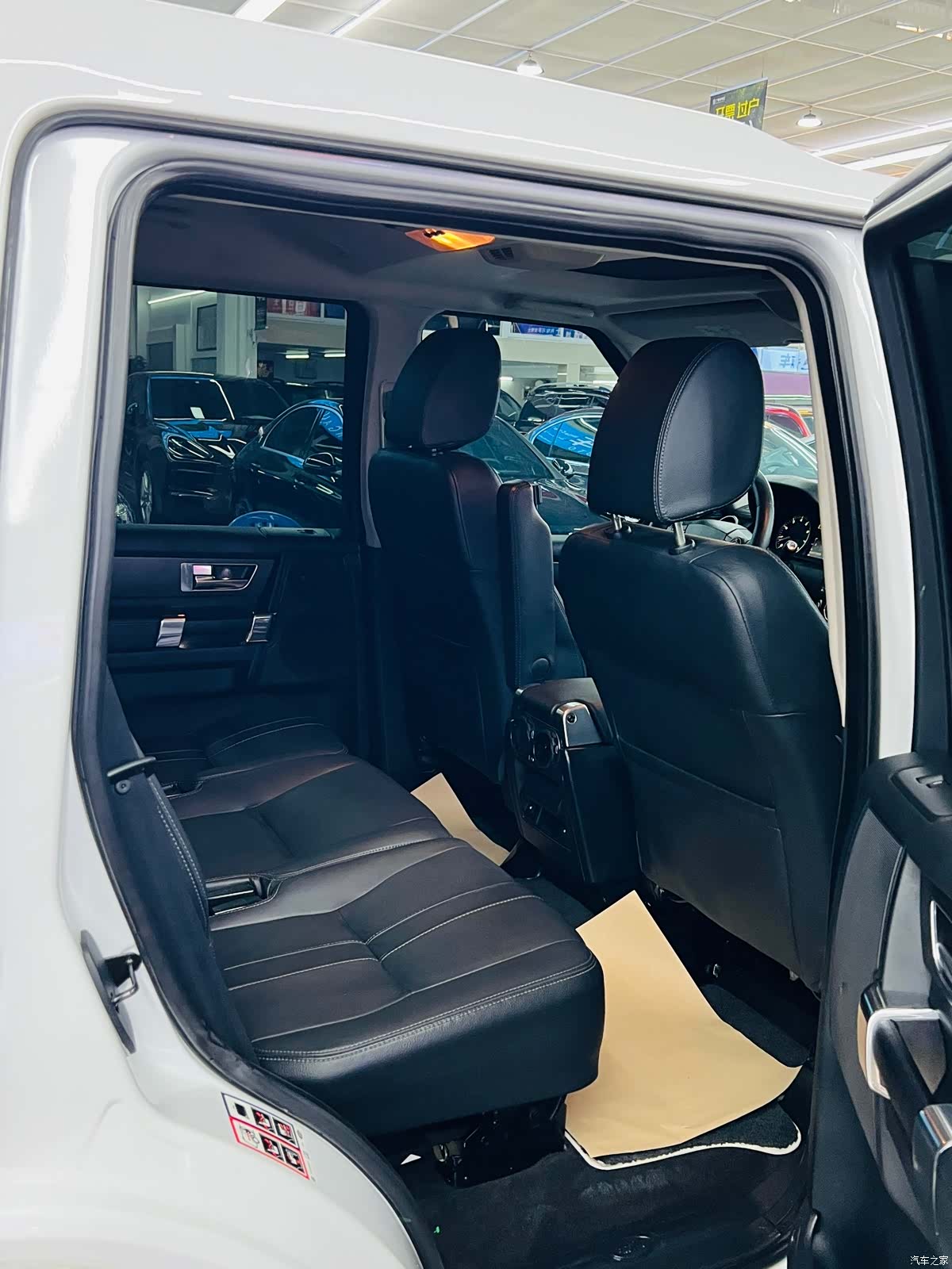 Land Rover Discovery, 2016 15
