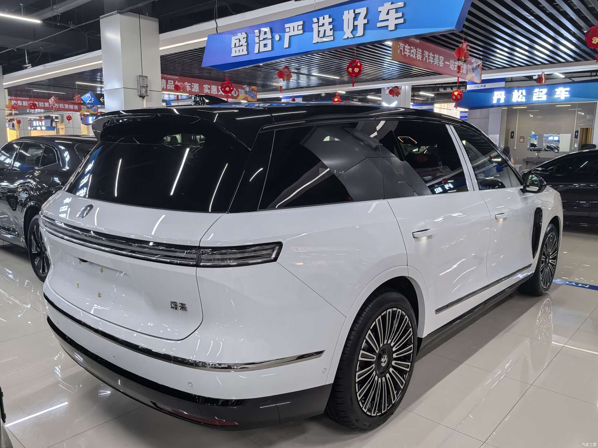NIO ES8, 2026 4
