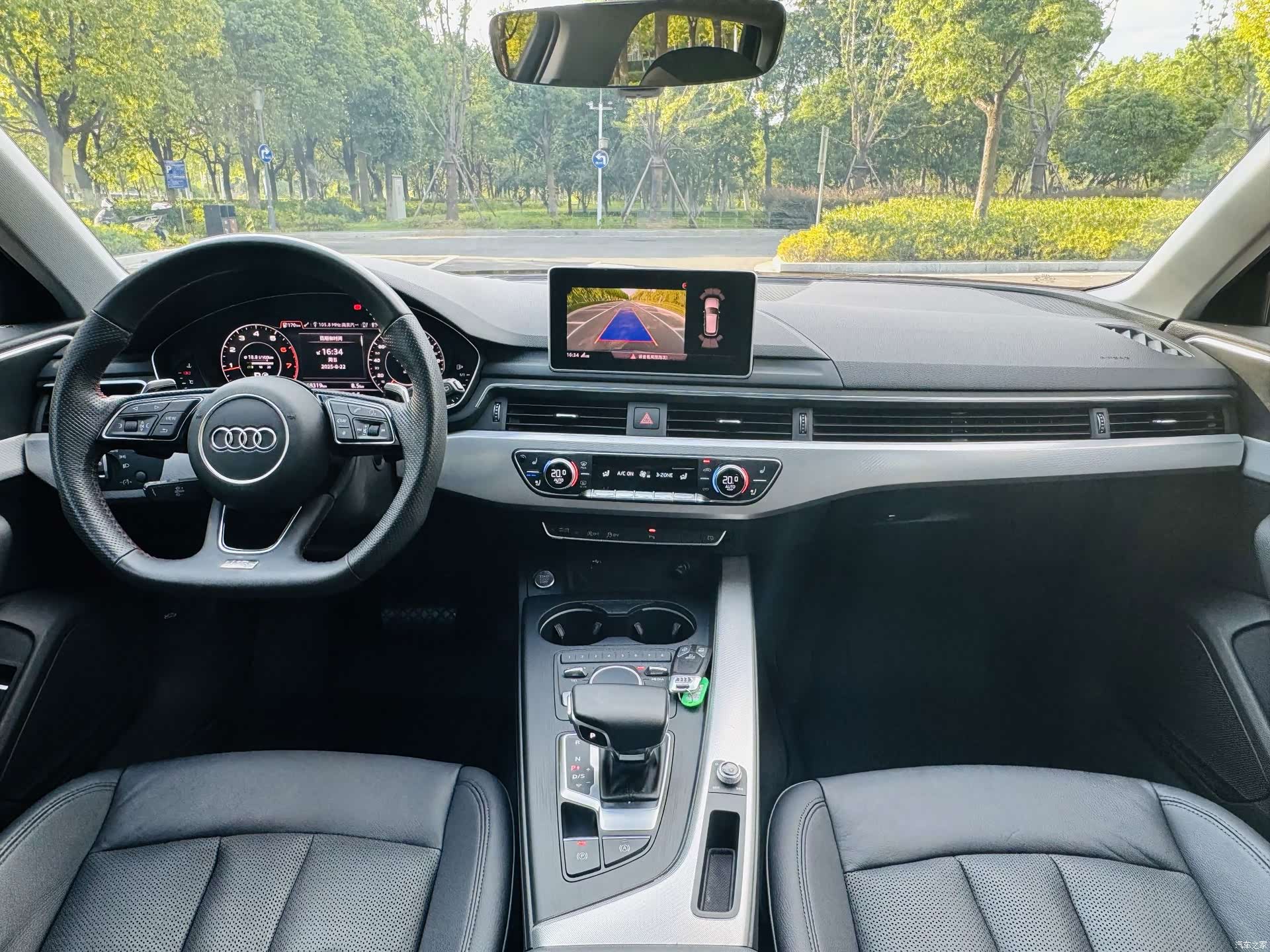 Audi A4, 2020 11