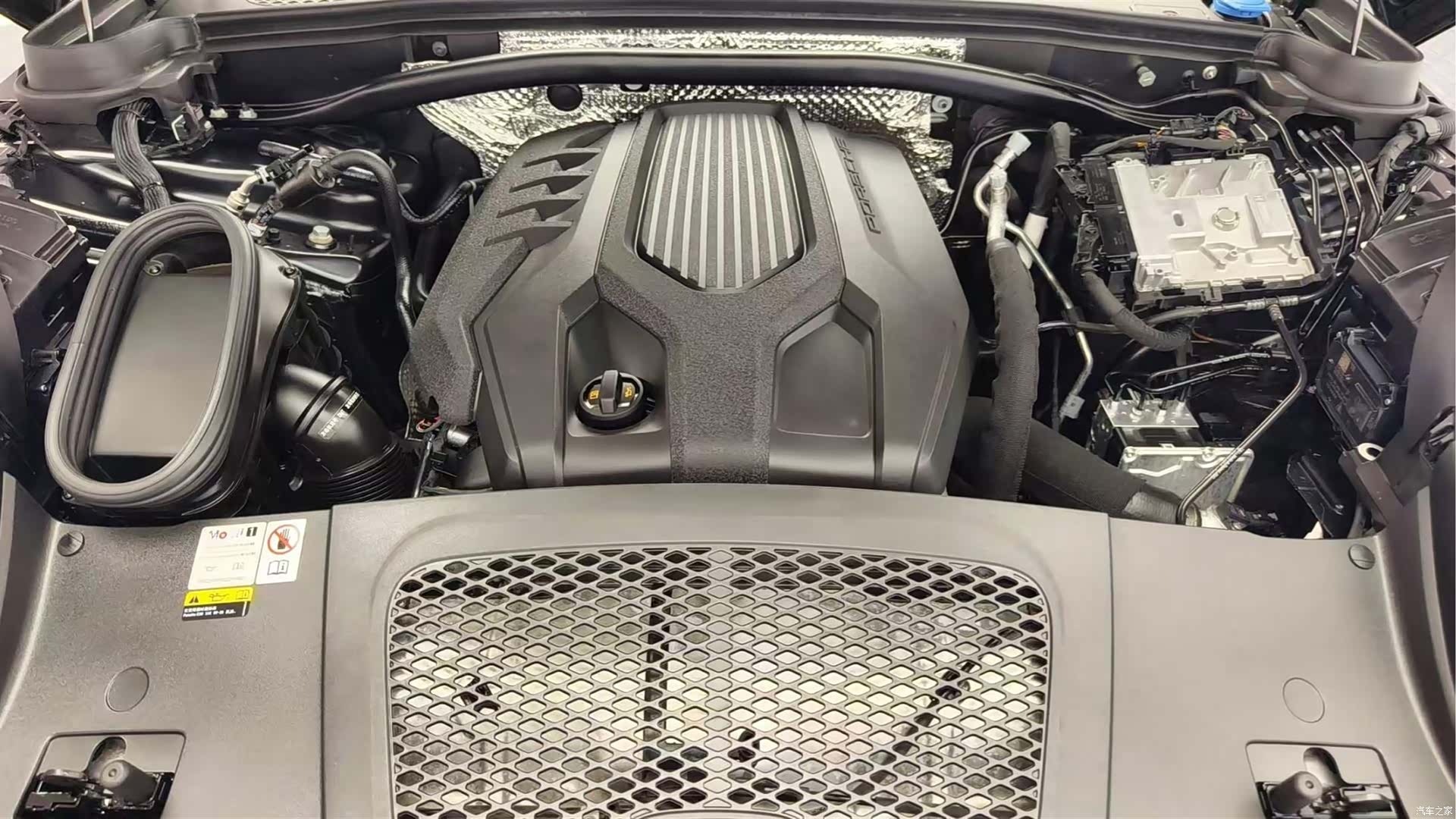 Porsche Macan, 2021 16