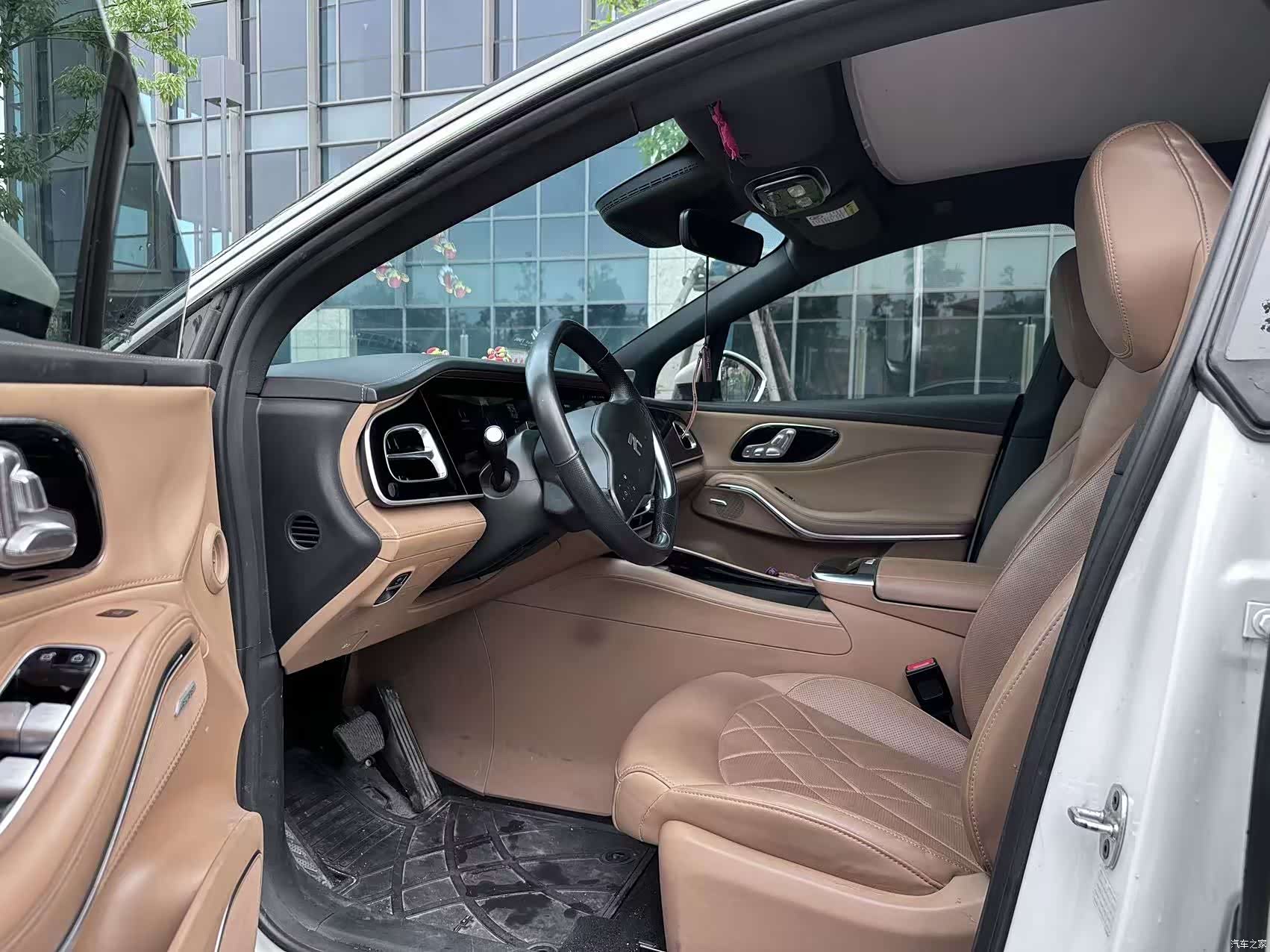 Rising Auto R7, 2023 все фото