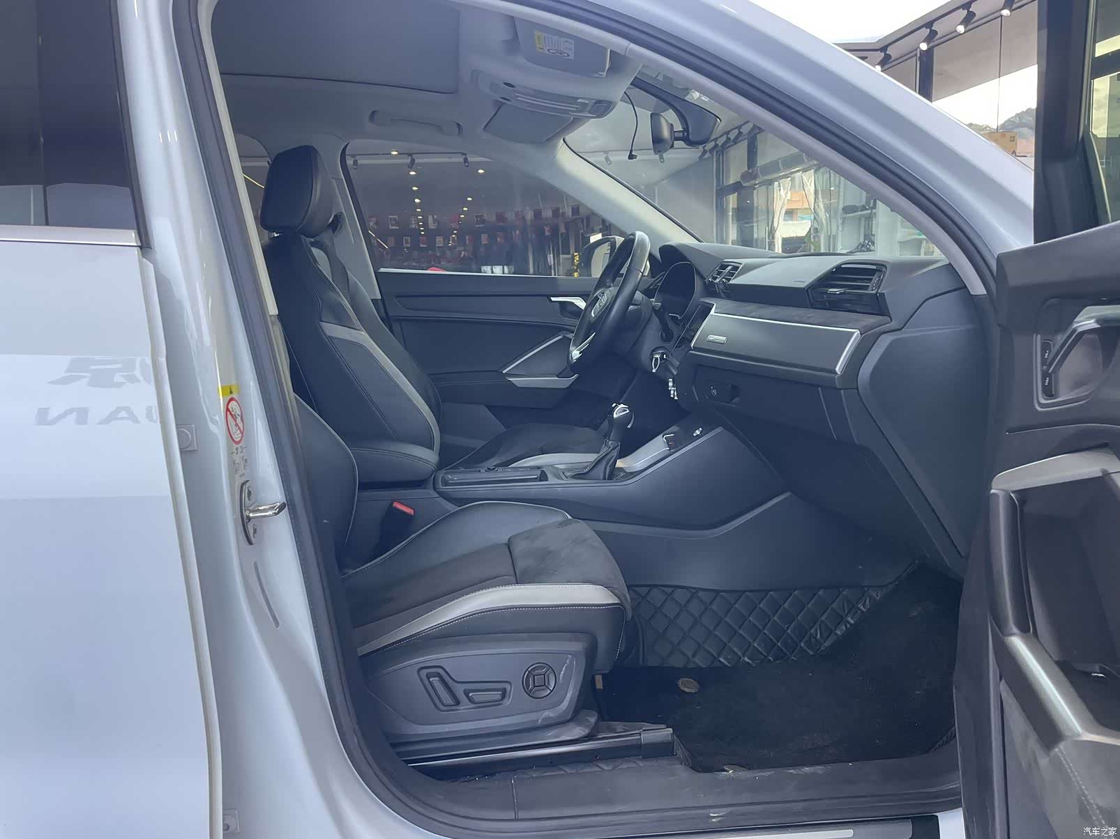 Audi Q3, 2021 16
