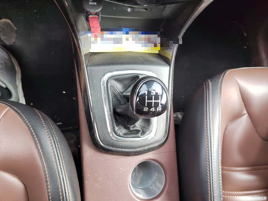 DongFeng SX6, 2016 15