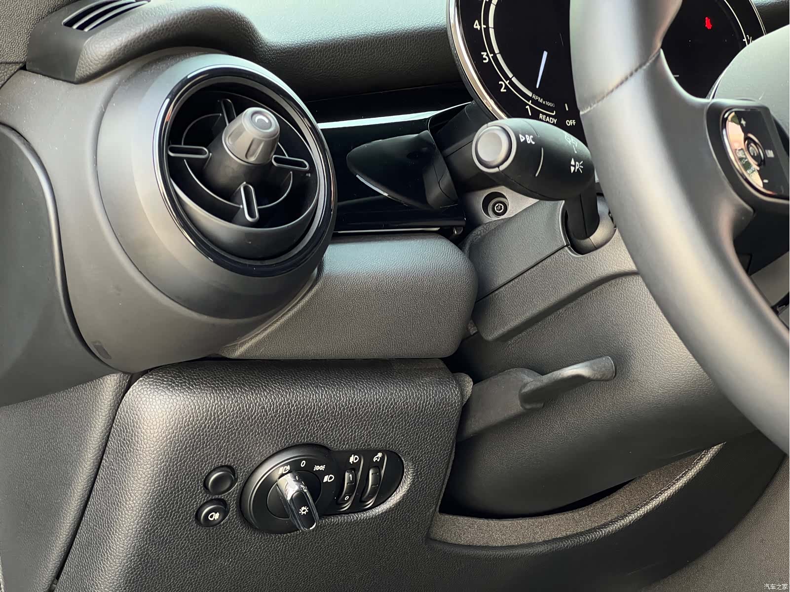 Mini Cooper, 2024 21