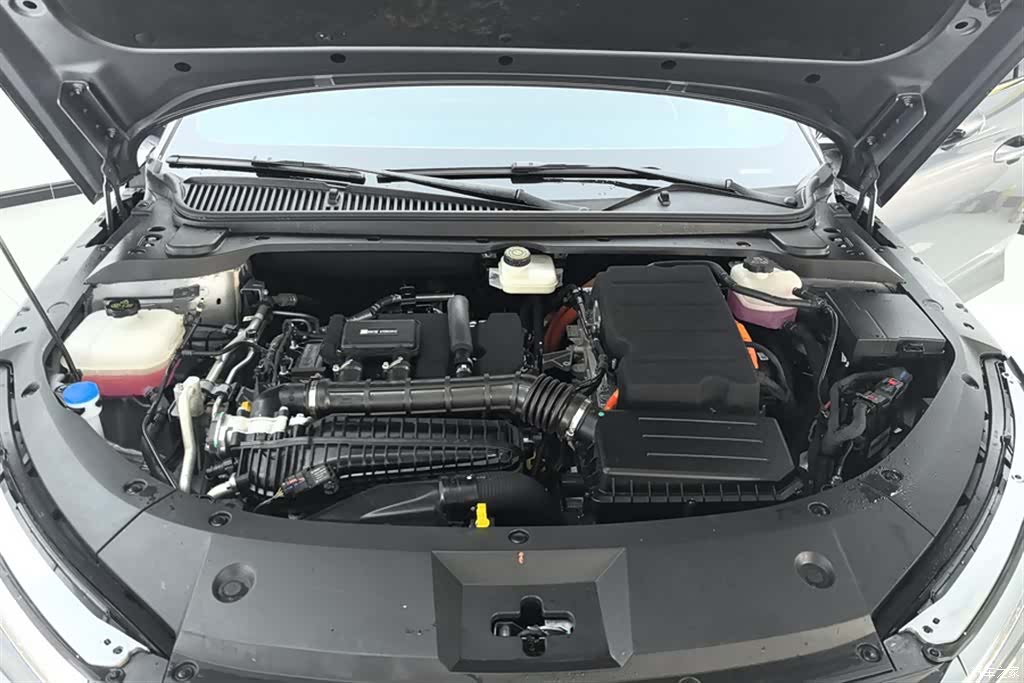 BYD Qin, 2025 10
