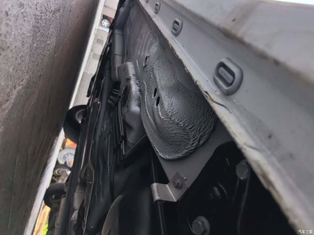 Roewe i5, 2025 22
