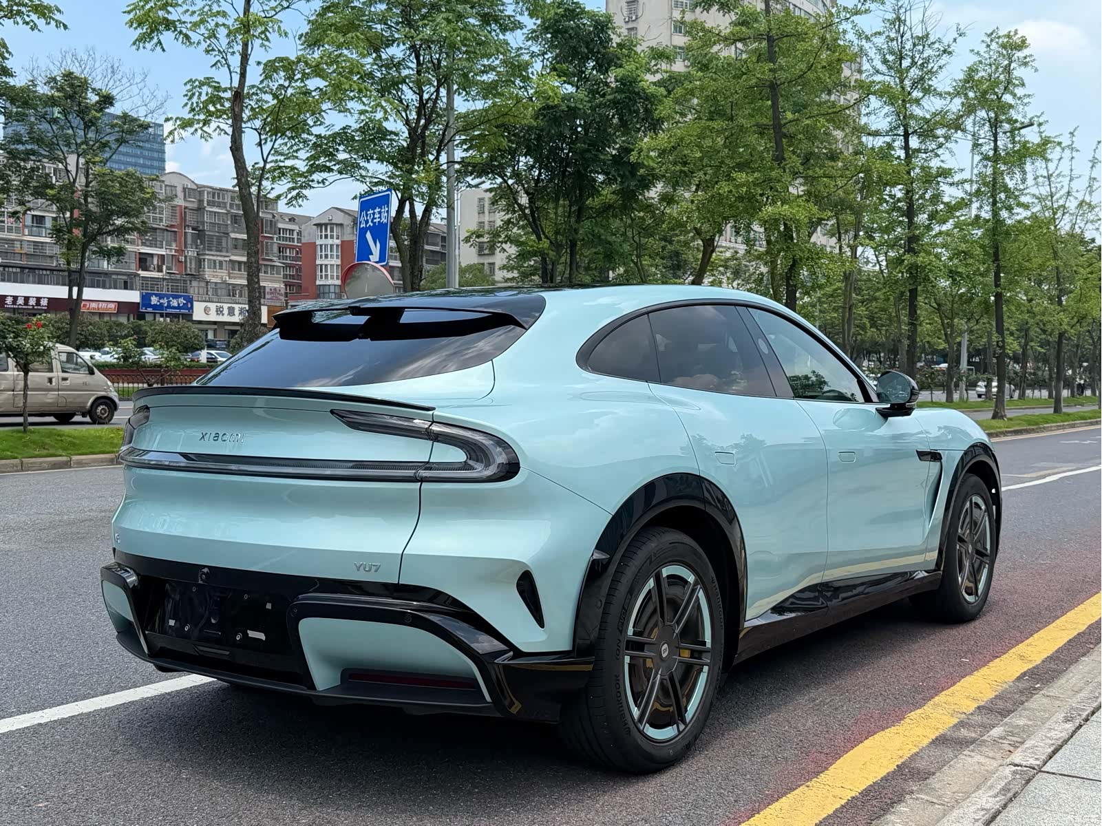 Xiaomi YU7, 2025 12