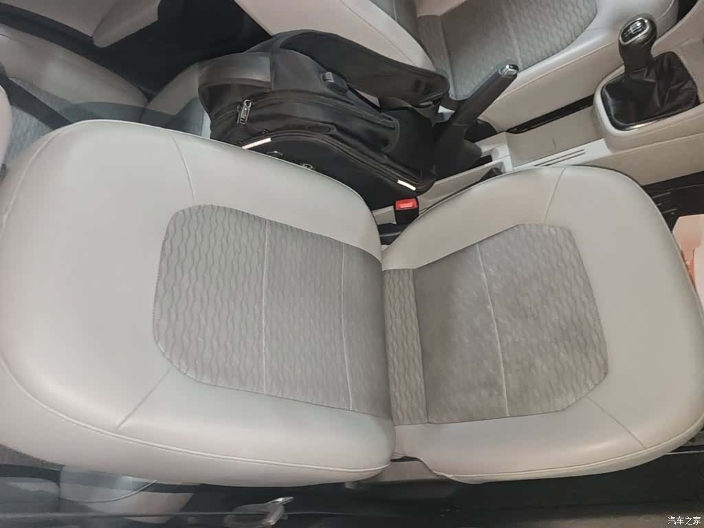 Skoda Rapid, 2016 25