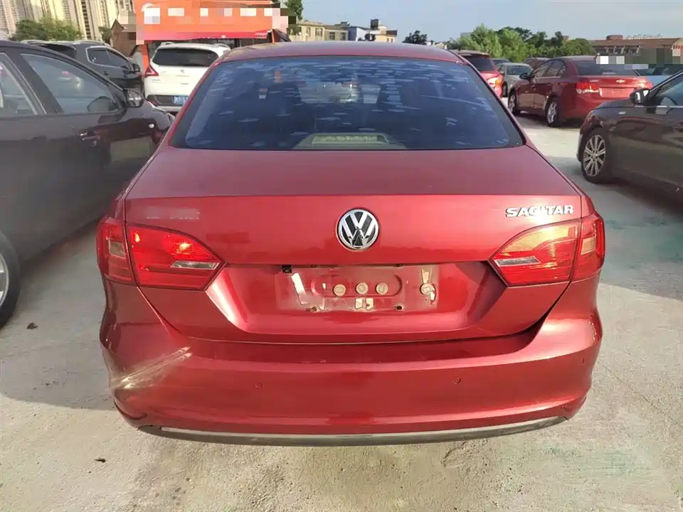 Volkswagen Sagitar