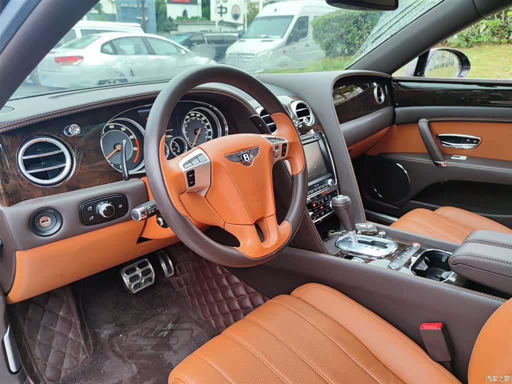 Bentley Flying Spur, 2014 7