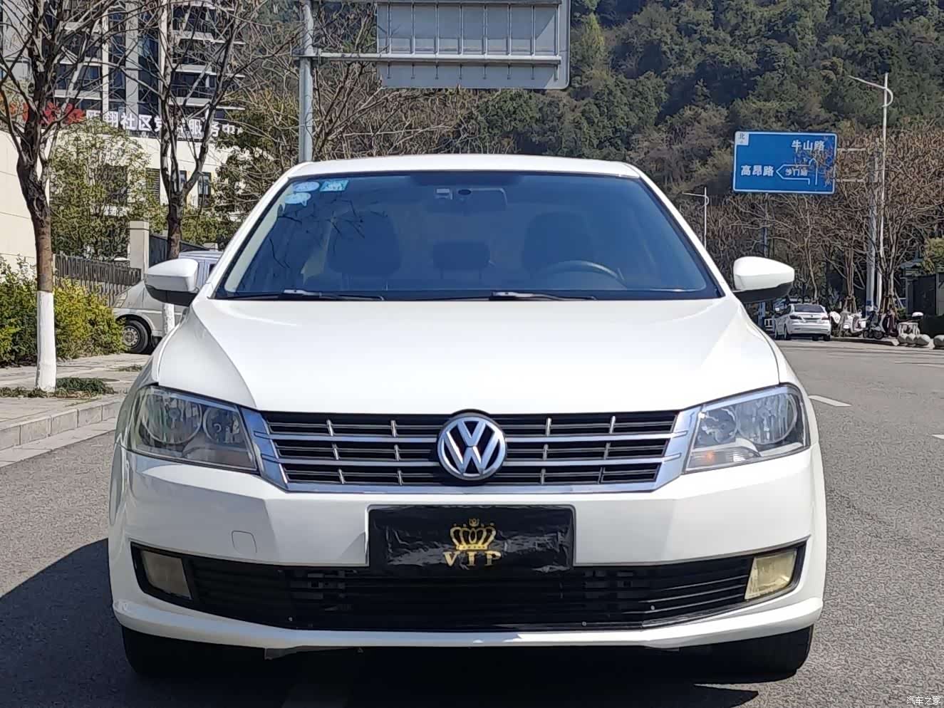 Volkswagen Lavida, 2013 8
