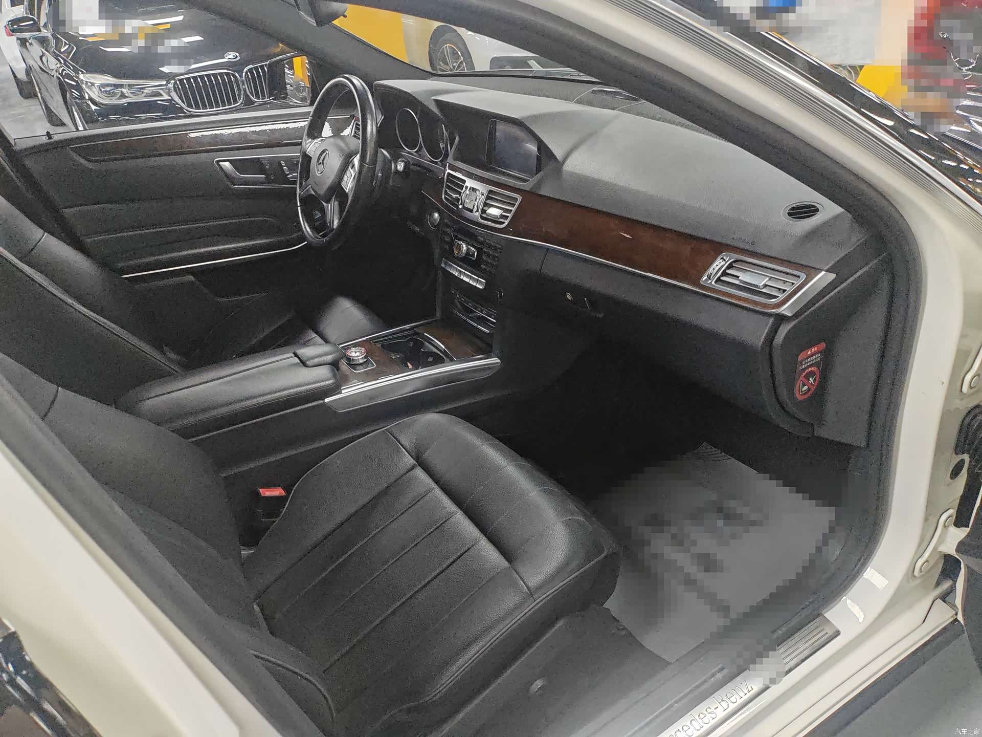 Mercedes-Benz E-Class, 2015 3