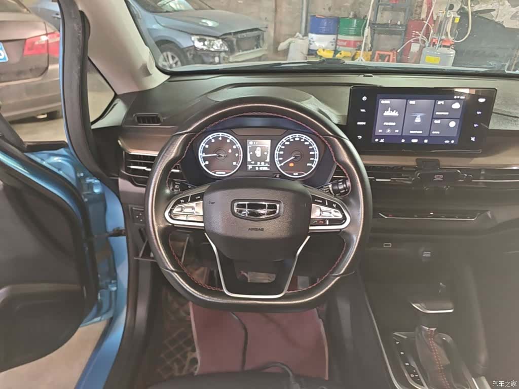 Geely X3, 2021 11