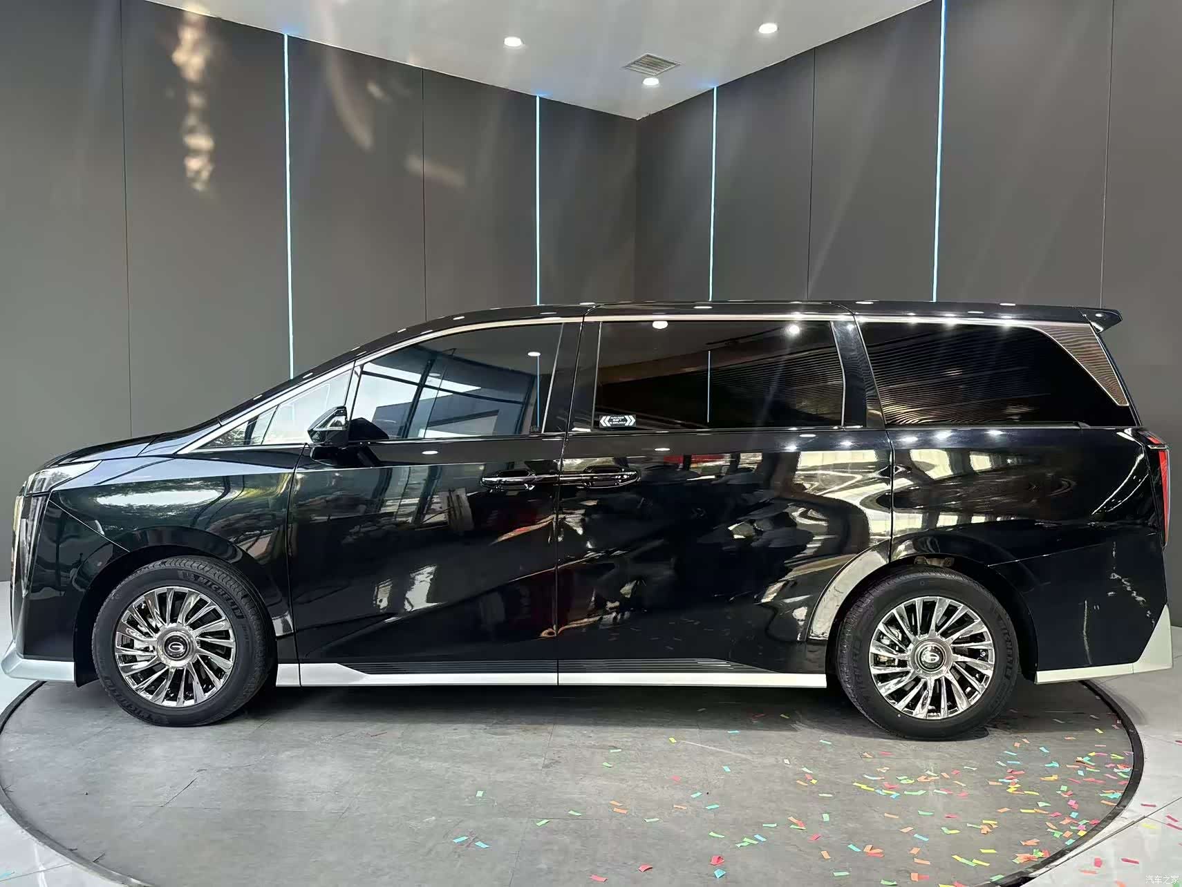 Trumpchi M8, 2023 4
