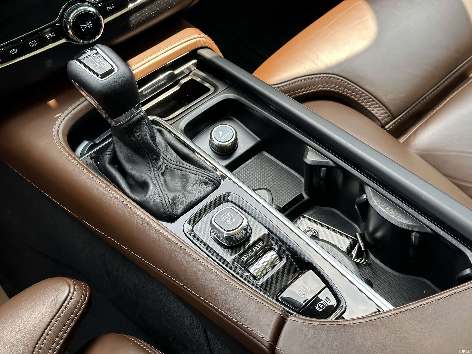Volvo XC90, 2020 14