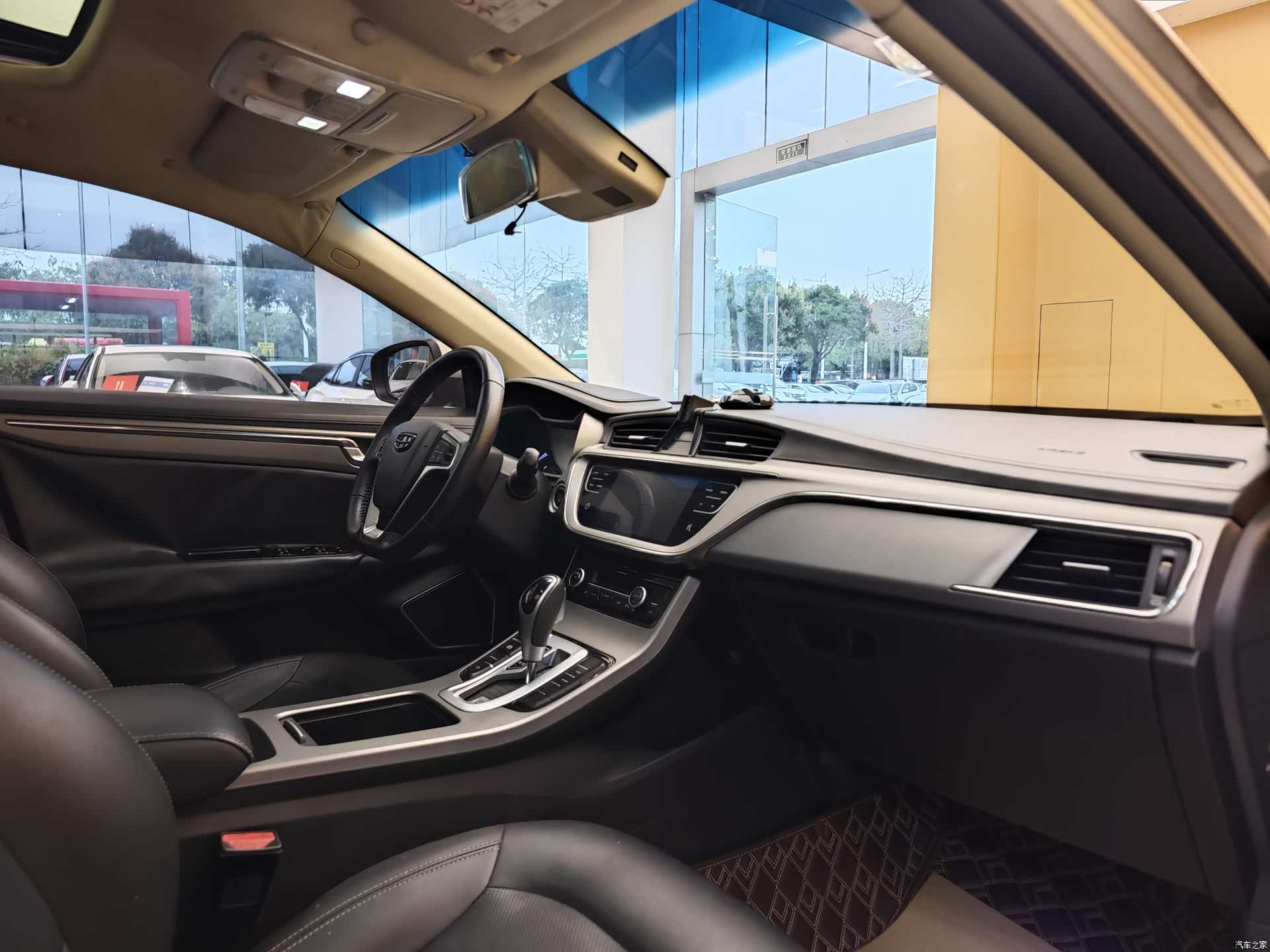 Geely Emgrand, 2018 30