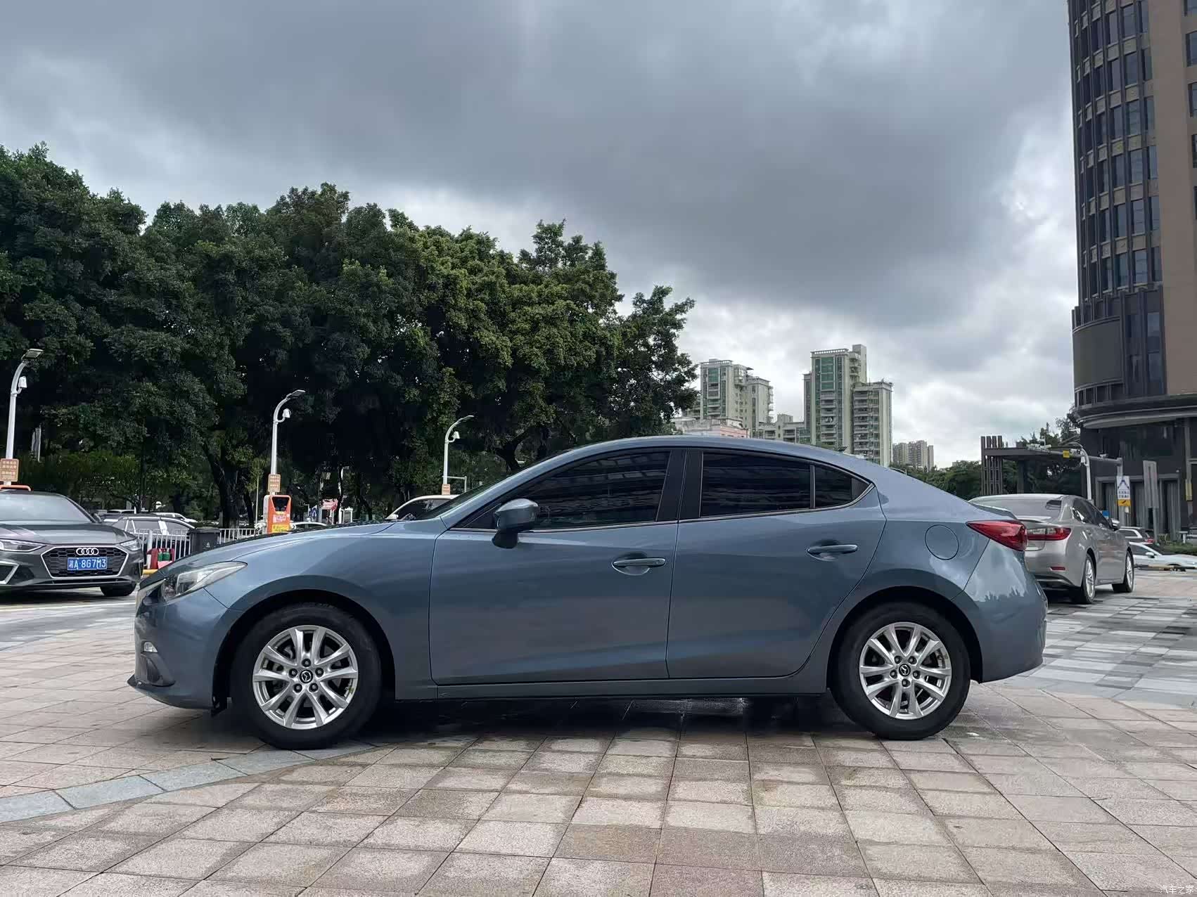 Mazda Mazda3, 2017 11