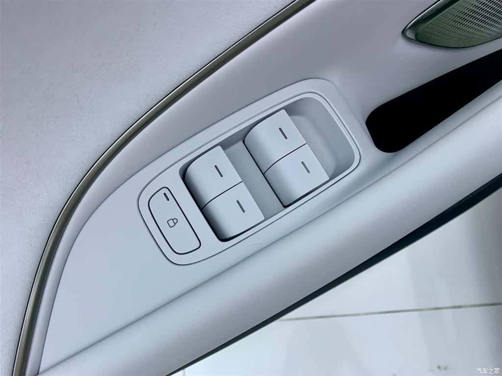 Xiaomi SU7, 2024 31
