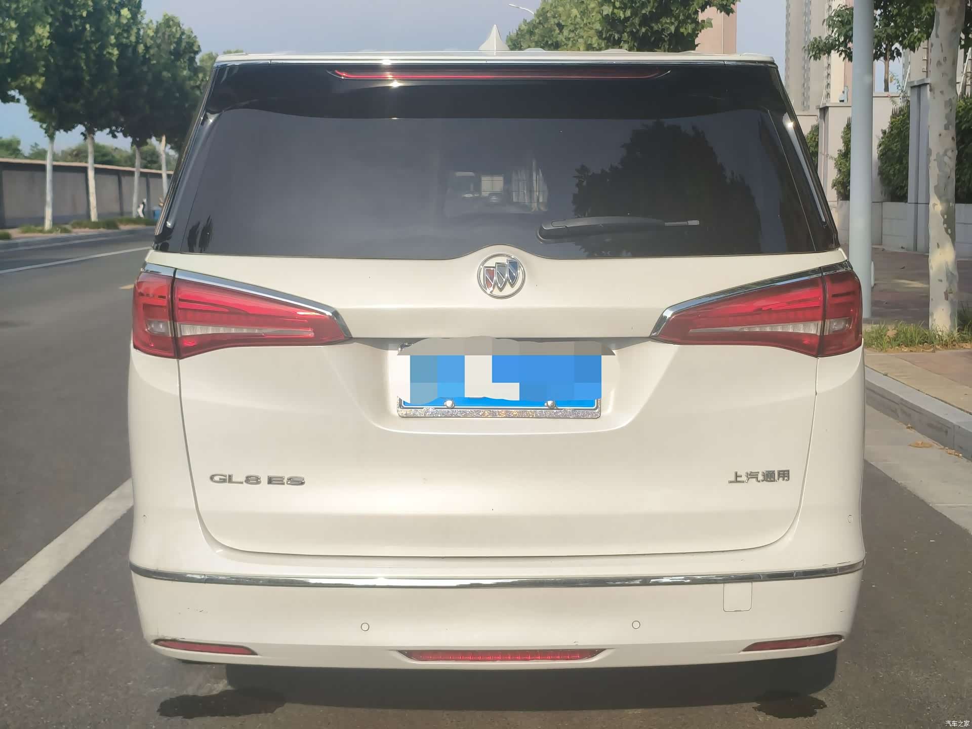 Buick GL8, 2019 25