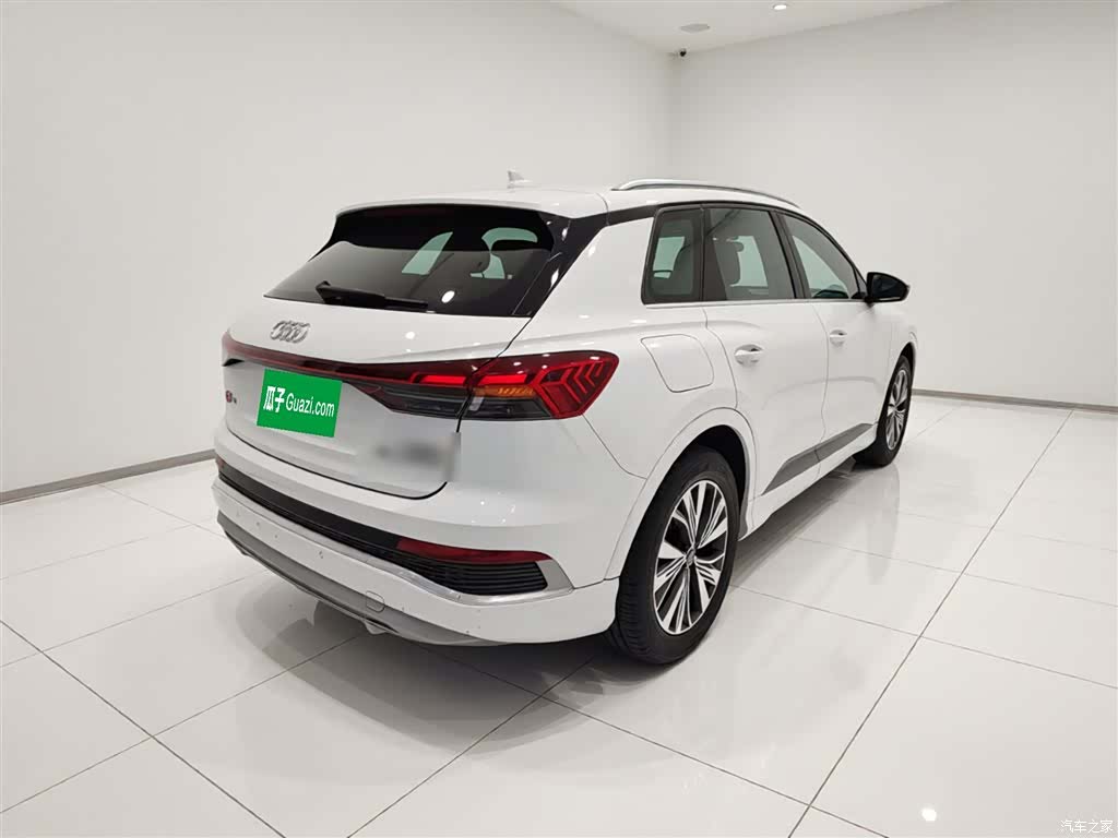 Audi Q4 e-tron, 2024 7