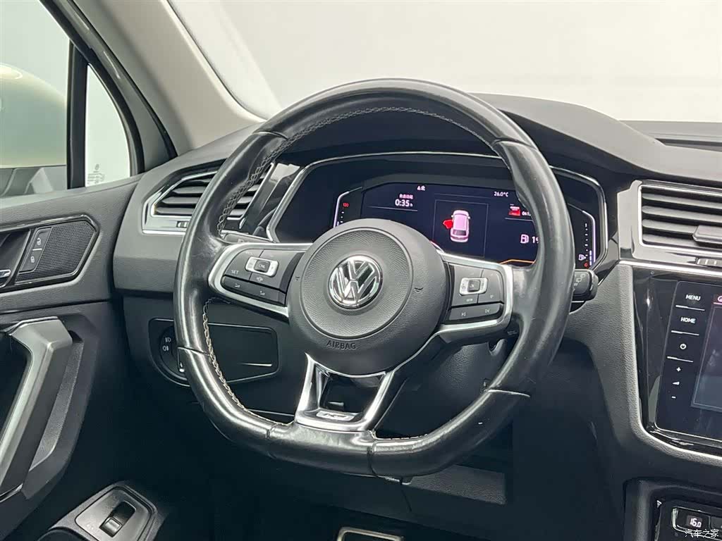 Volkswagen Tiguan L, 2019 20