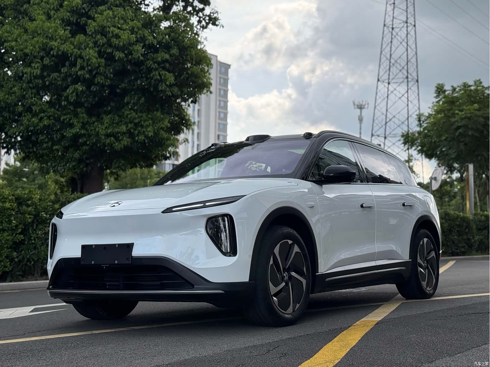 NIO ES6, 2025 1