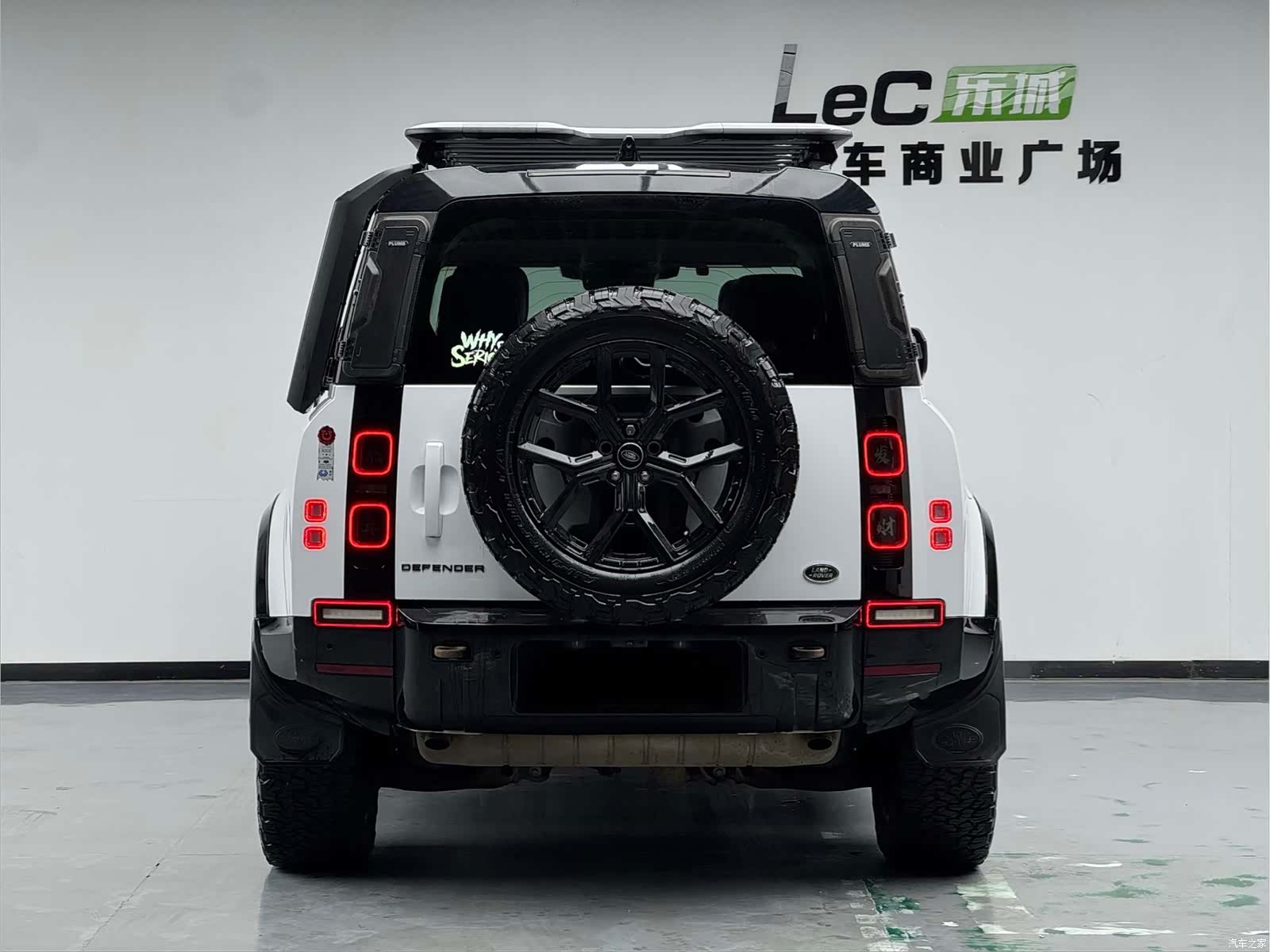 Land Rover Defender, 2022 все фото