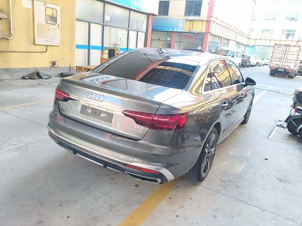 Audi A4L, 2022 7