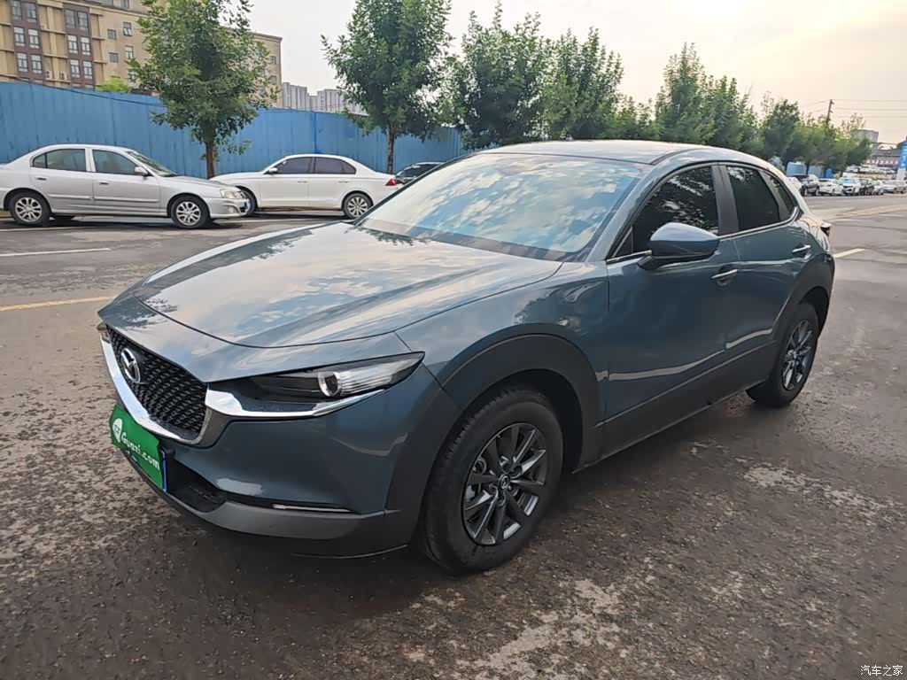 Mazda CX-30, 2025 2