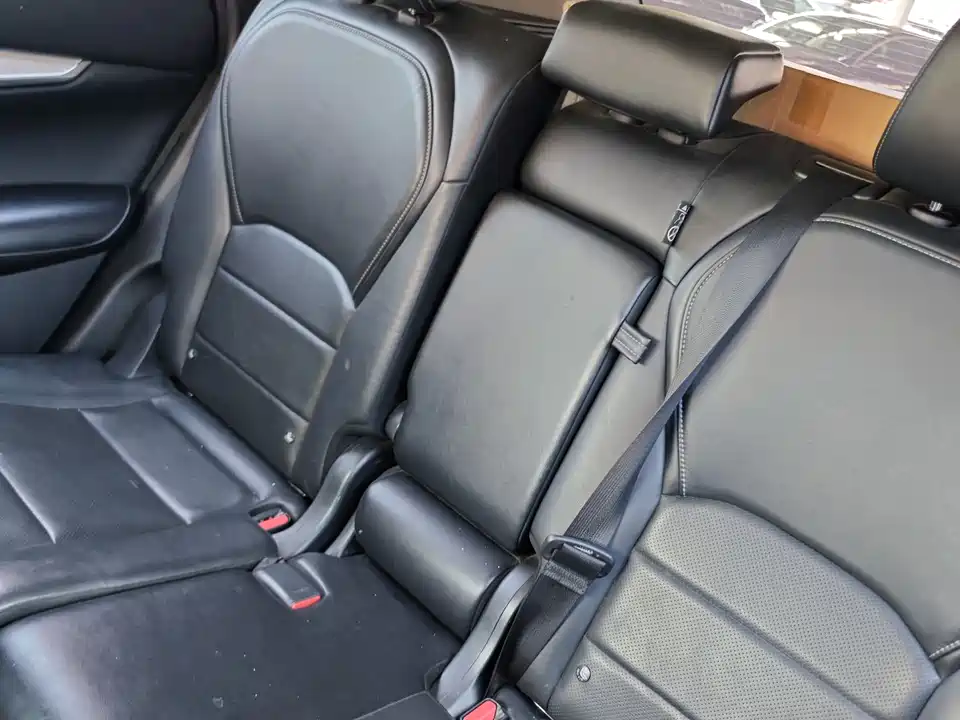 Infiniti QX50