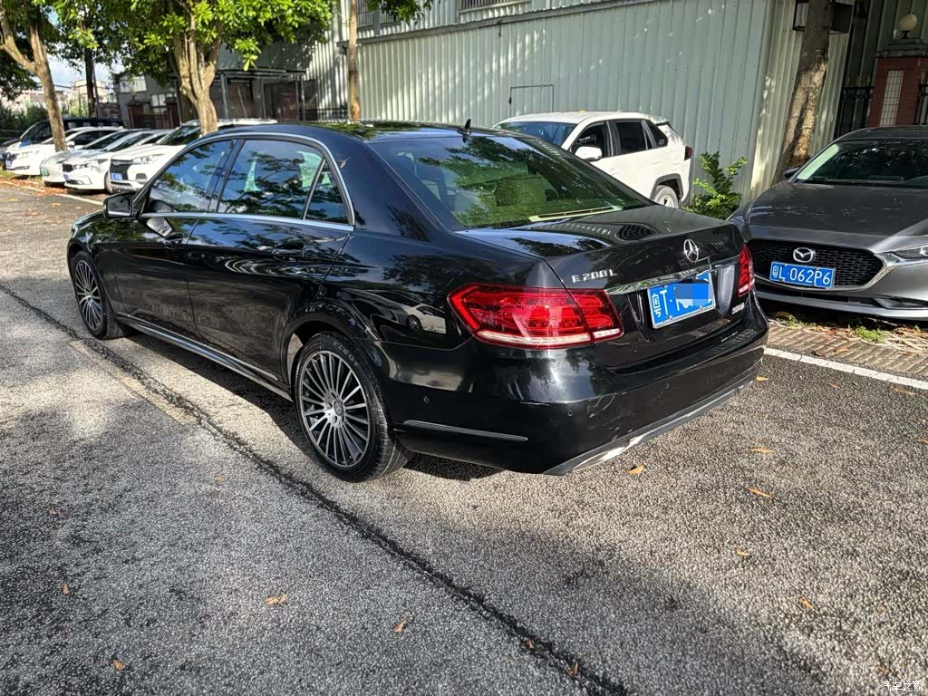 Mercedes-Benz E-Class, 2016 12