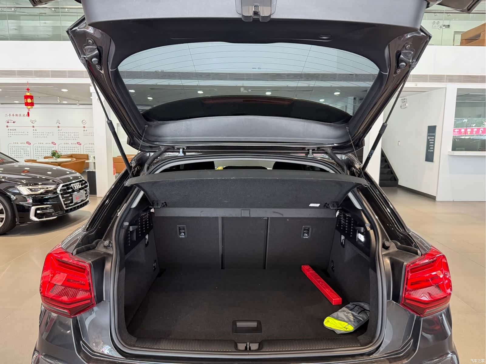 Audi Q2L, 2022 19