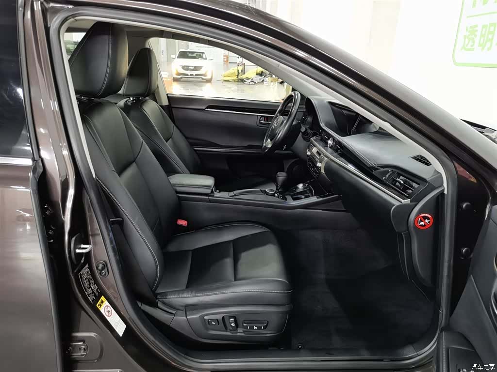 Lexus ES, 2012 23
