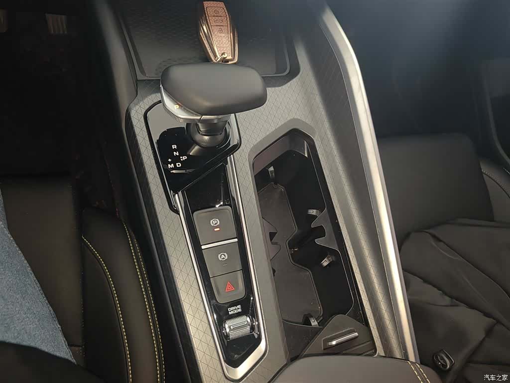Geely Preface, 2023 12