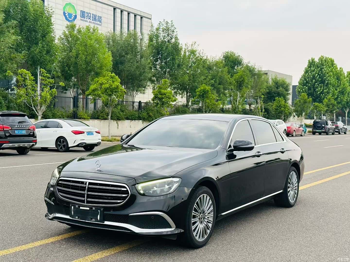 Mercedes-Benz E-Class, 2021 1